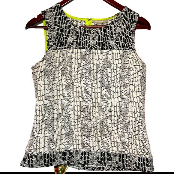 Banana Republic Ivory & Black Sleeveless Structured Tank Top Size 12 Snake Print - Picture 1 of 9